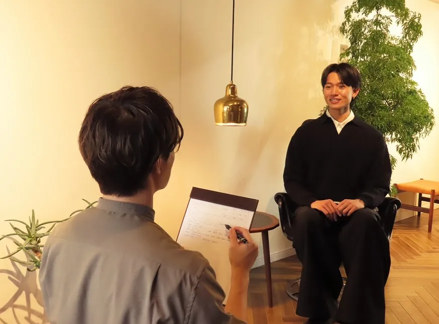 今は男性も当たり前に美容メンテナンスをする時代！