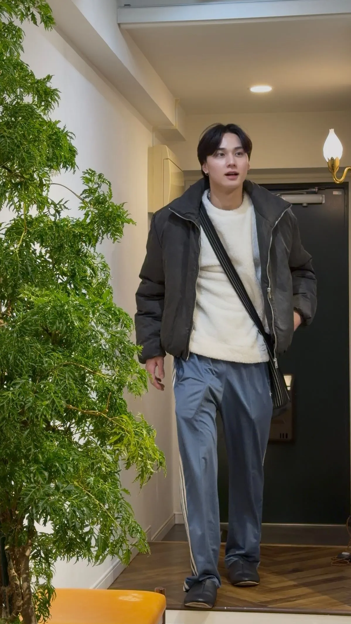 姿勢改善で変わる男性のビジネス印象